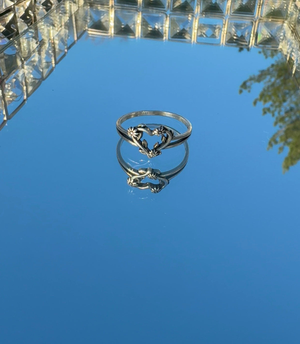 The Vine Ring